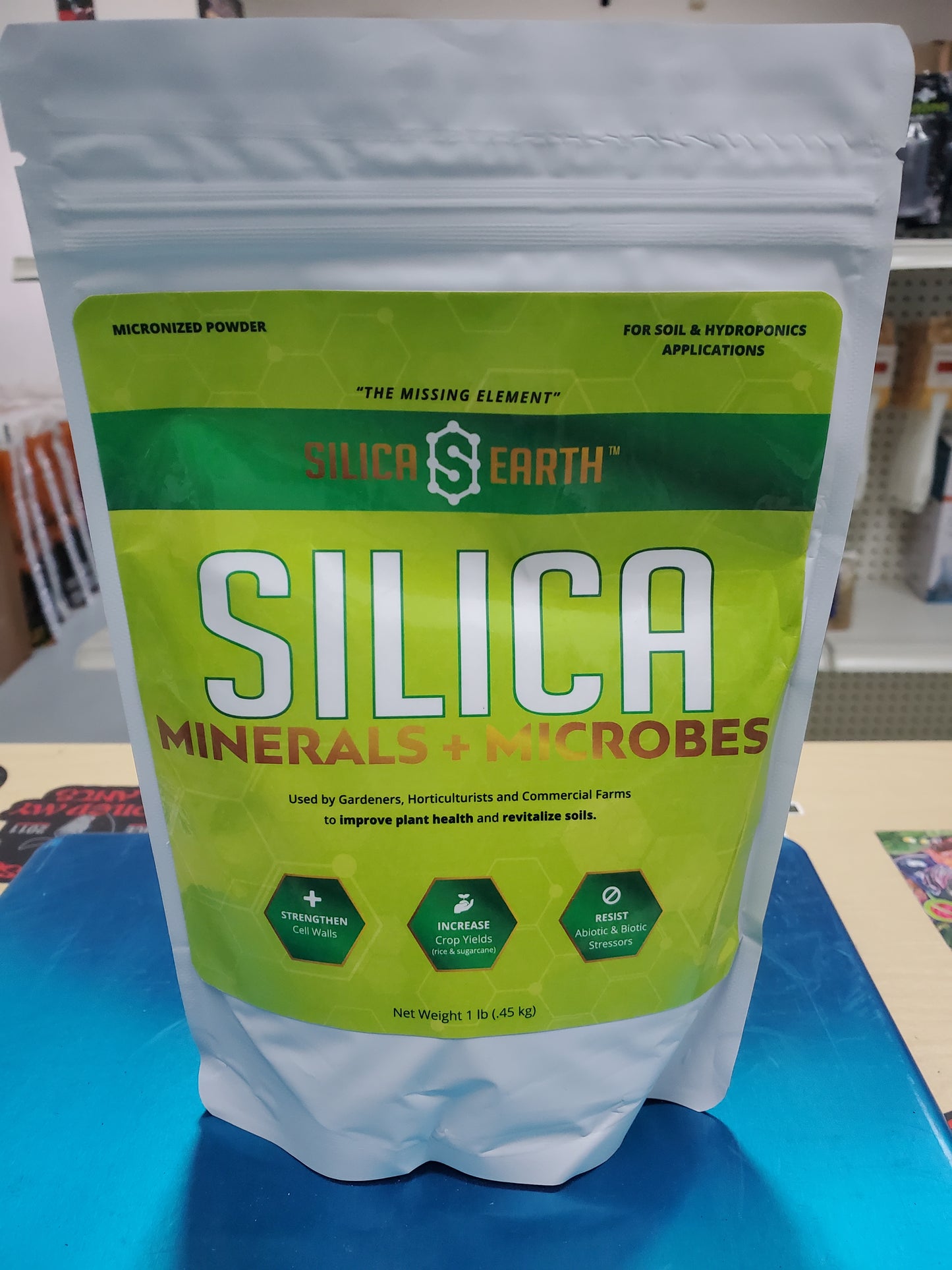 Silica Earth - Silica Minerals + Microbes